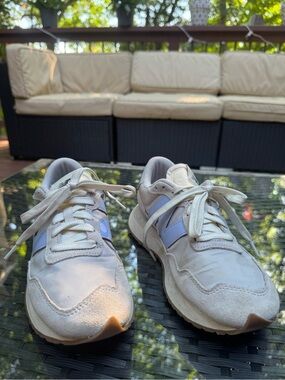 New Balance 237 Sneakers Cream/Light Blue